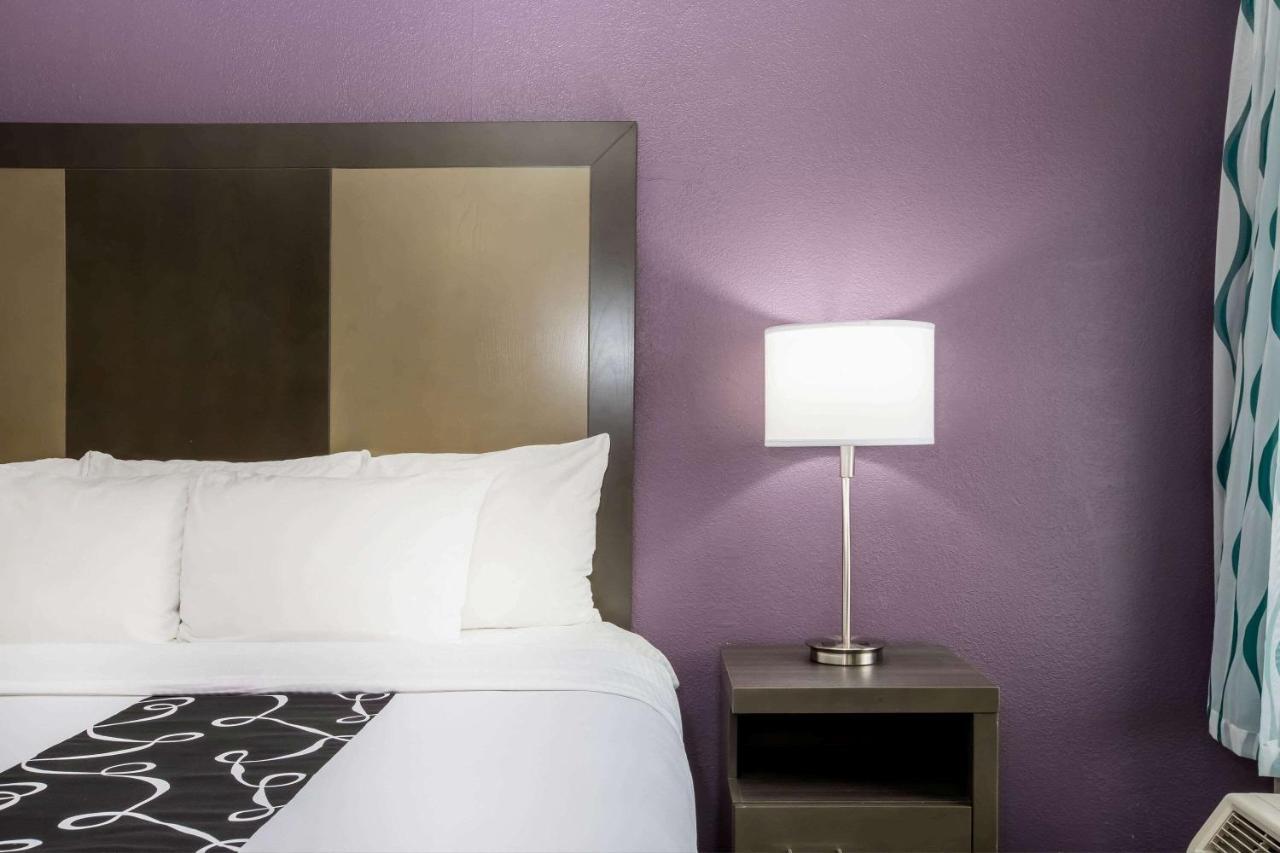 La Quinta Inn By Wyndham Davenport & Conference Center Ngoại thất bức ảnh